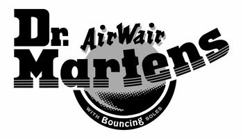 Schwarz-weißes Dr. Martens-Logo mit den eingearbeiteten Worten „AirWair“ und „With Bouncing Soles“. Der Text ist fett und stilisiert.